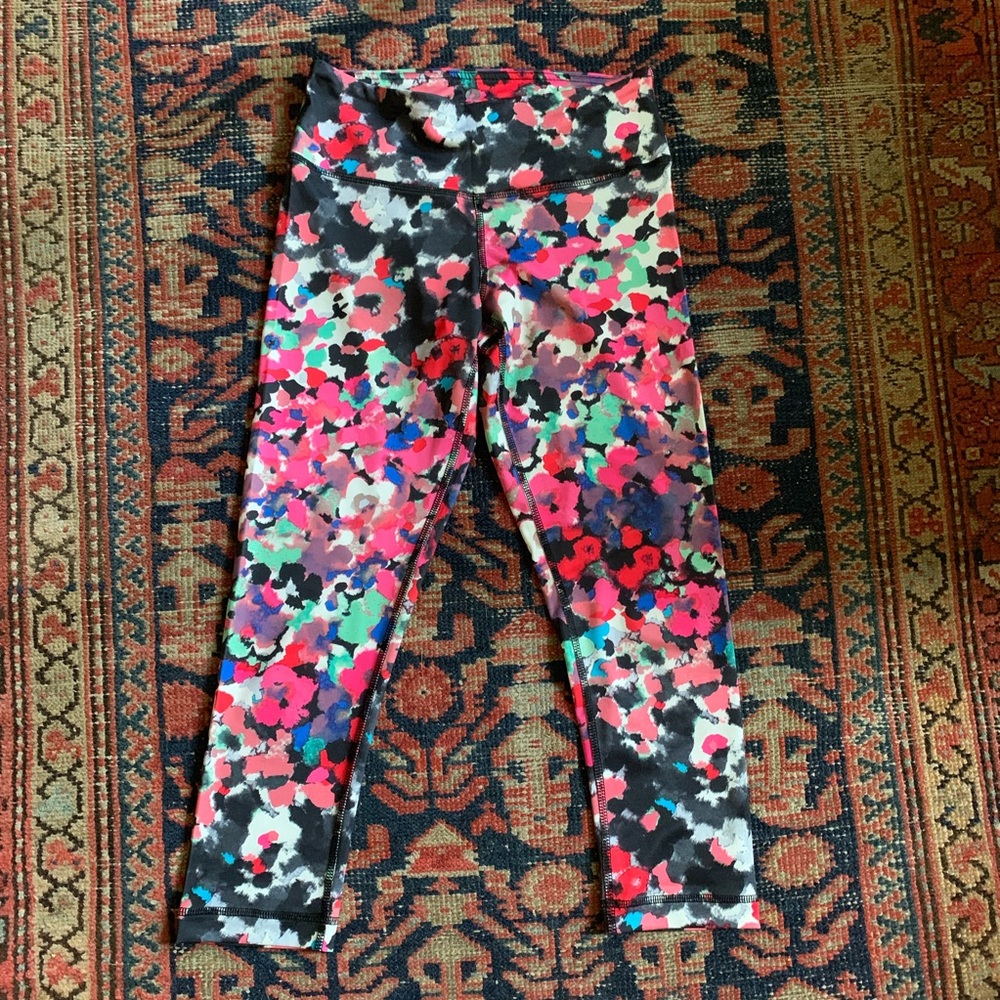 Ditsy Floral workout crops